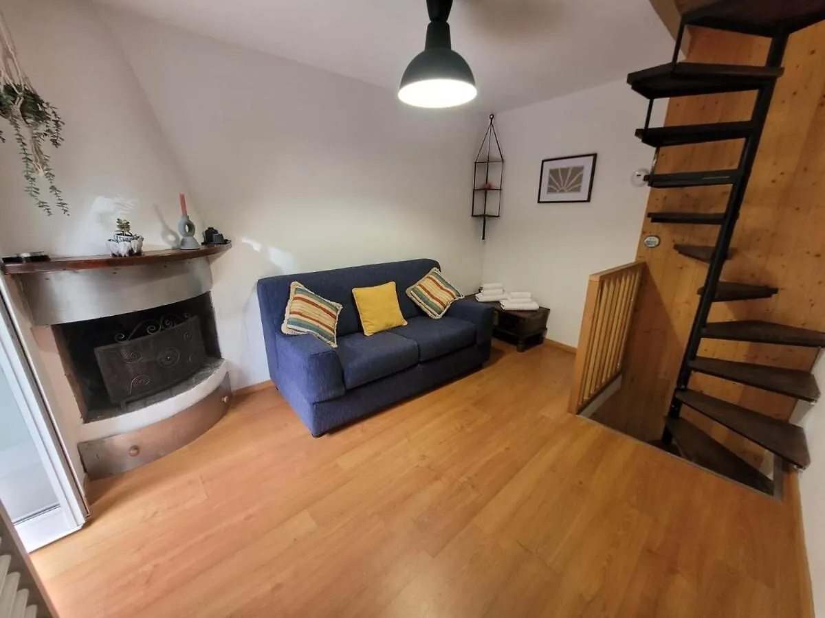 La Casa A Chiocciola Apartment Biassa Italy