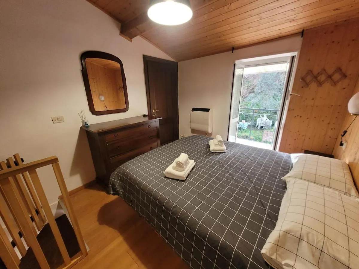La Casa A Chiocciola Apartment Biassa 0*,  Italy